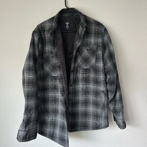 Kuhl Mens Joyrydr Fleece Lined Shirt Jacket Dark Gray Plaid Flanne, Size Medium